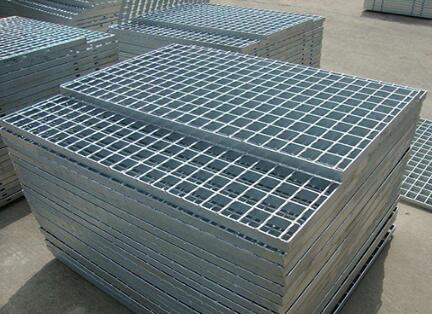 玻璃鋼材質(zhì)的格柵板有哪些優(yōu)勢(shì)？