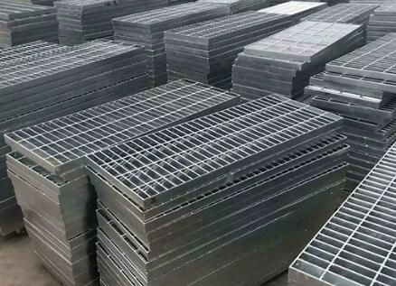 如何選擇鋼格板廠家？這三點十分重要！